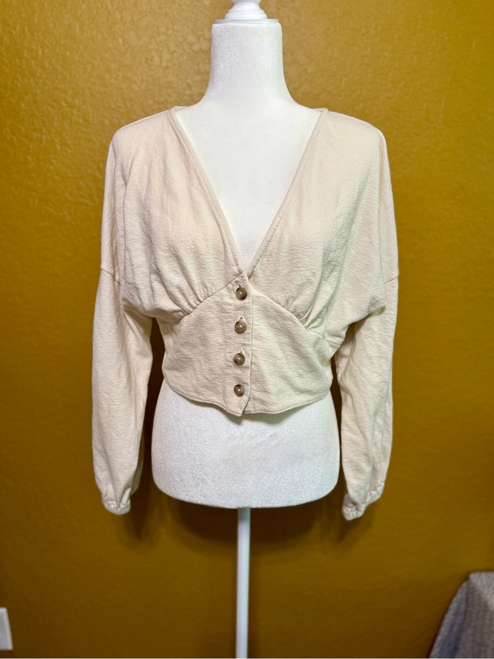 Madewell Cream Button-Front Balloon Sleeve Crop Top - Large - Picture 2 of 10